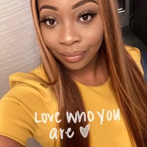 Meet your Posher, Francesca